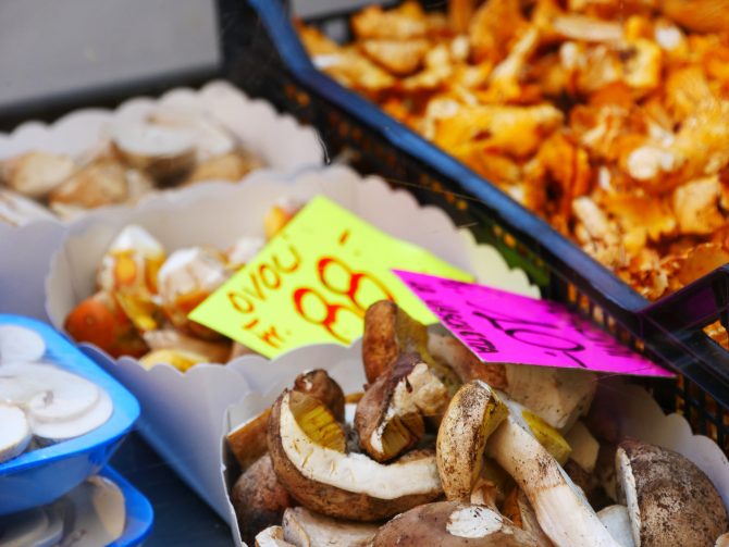 charismalook-carpaccio-food-rezept-marktstand-steinpilze