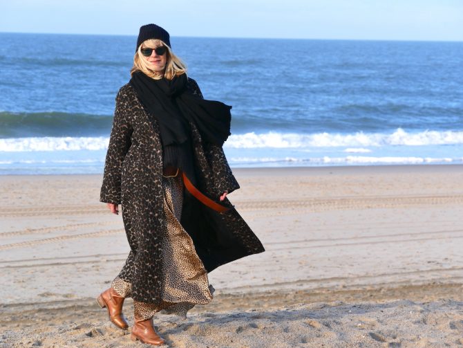 Charismalook_Wintermode_Fashion_Trend_Leomantel_Leokleid_Maxilook