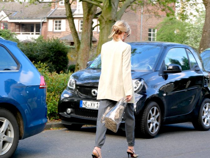 charismalook-anzug-jacke-pastell-hose-grau-mode