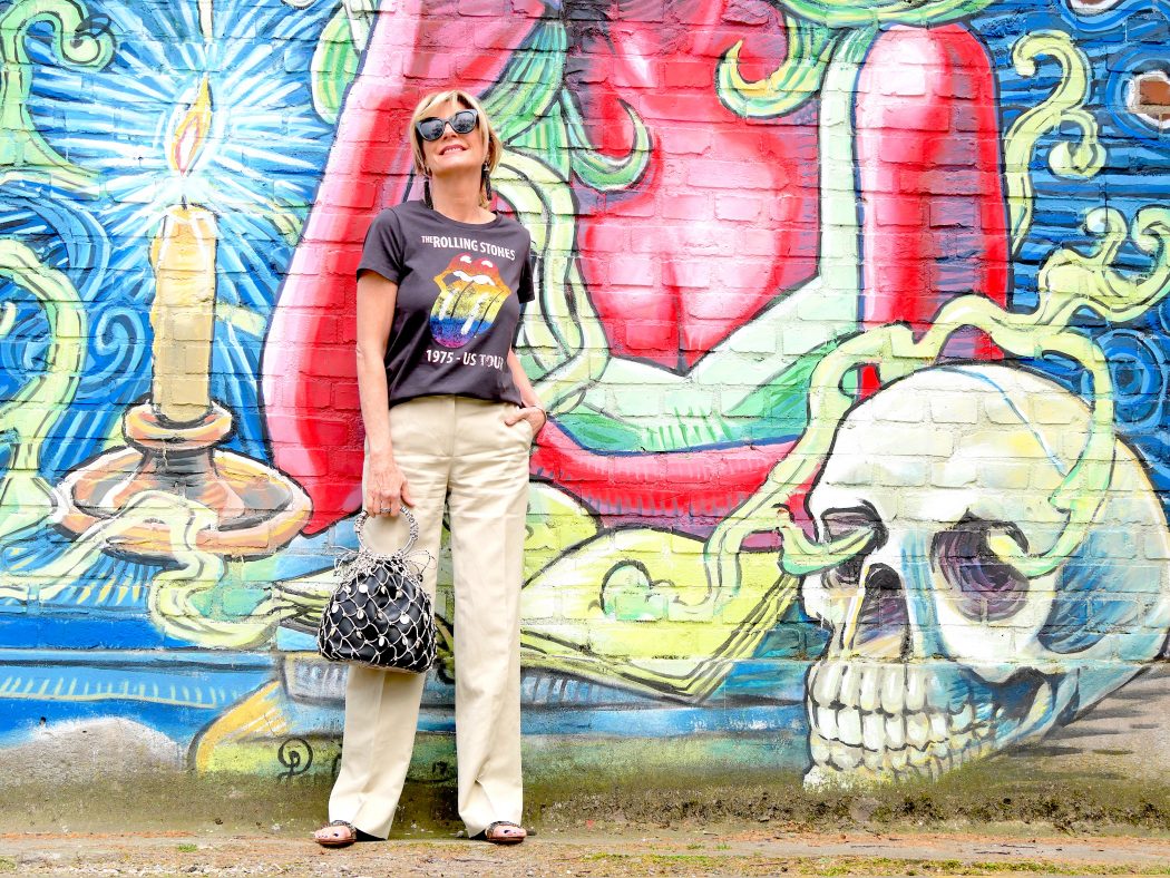 charismalook-anzug-pastell-mode-shirt-schwarz