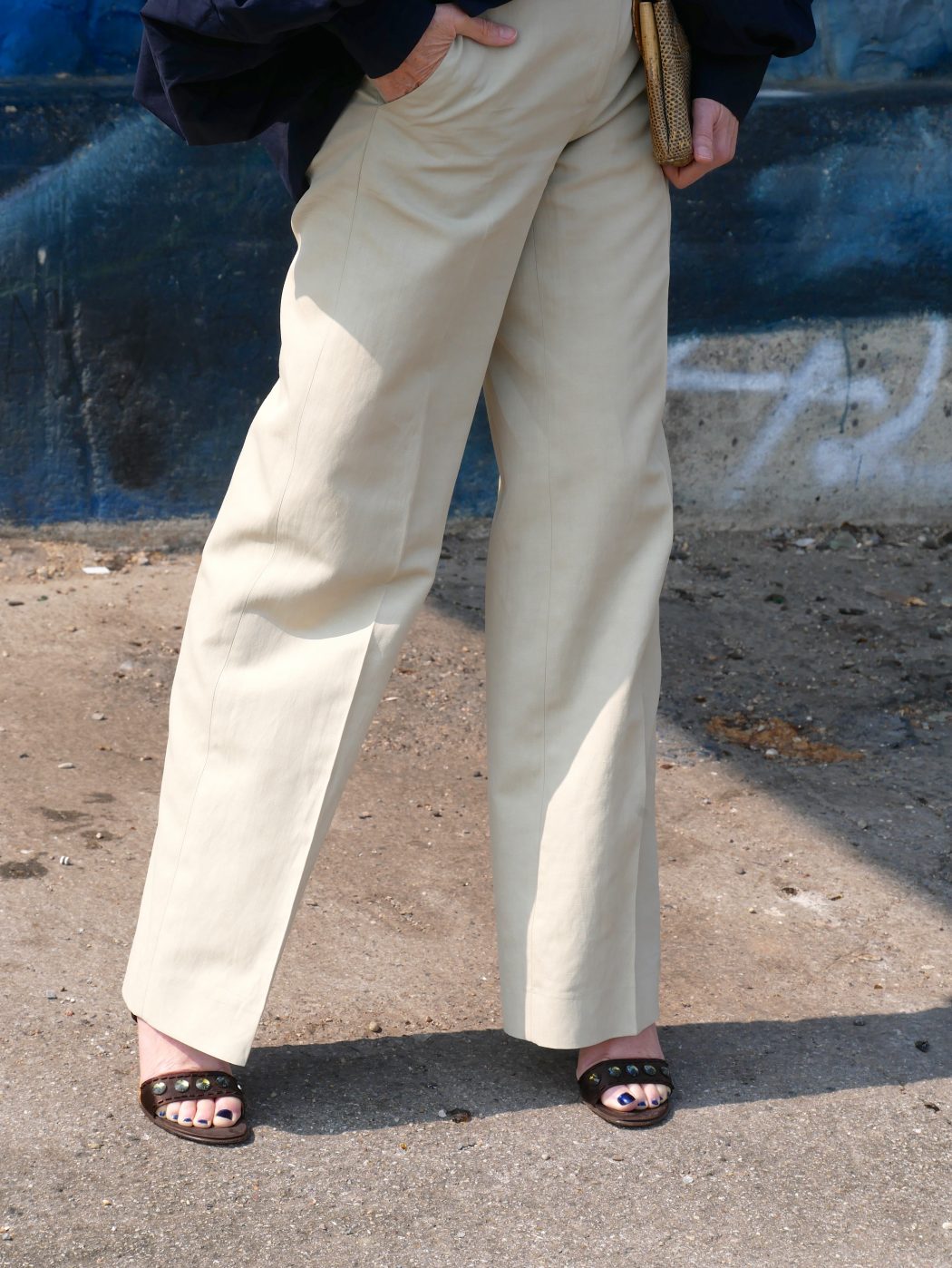 charismalook-anzug-hose-pastell-mode