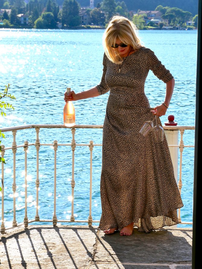 charismalook-maxistyle-mode-leokleid-see-blau-blond