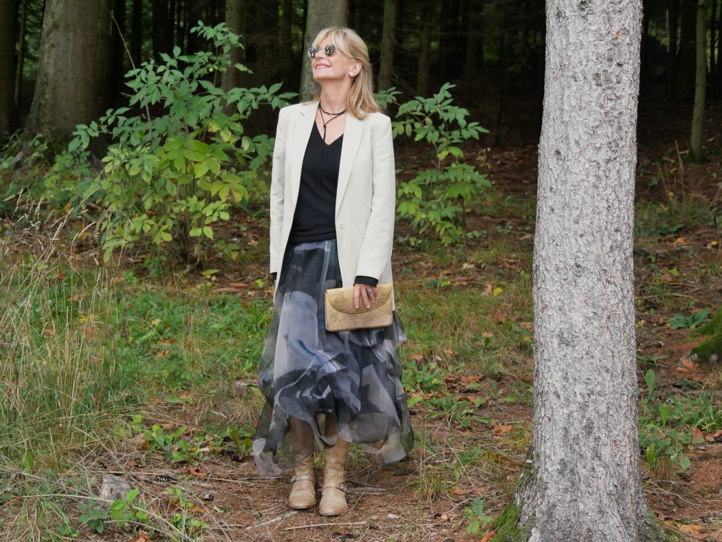 charismalook-soul-fashion-mode-tüllrock-blazer-wald