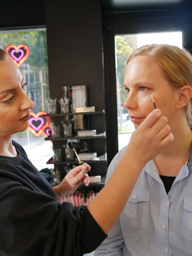 charismalook-vorher-nachher-make-up-augenschatten-aufhellen-beauty