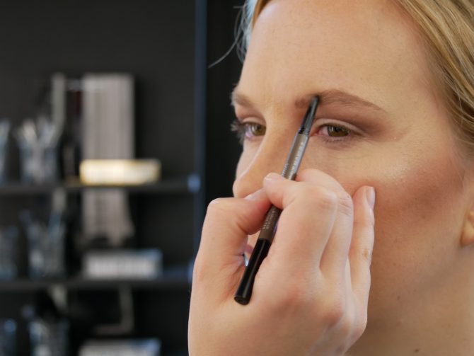 charismalook-vorher-nachher-make-up-beauty-augenbrauen