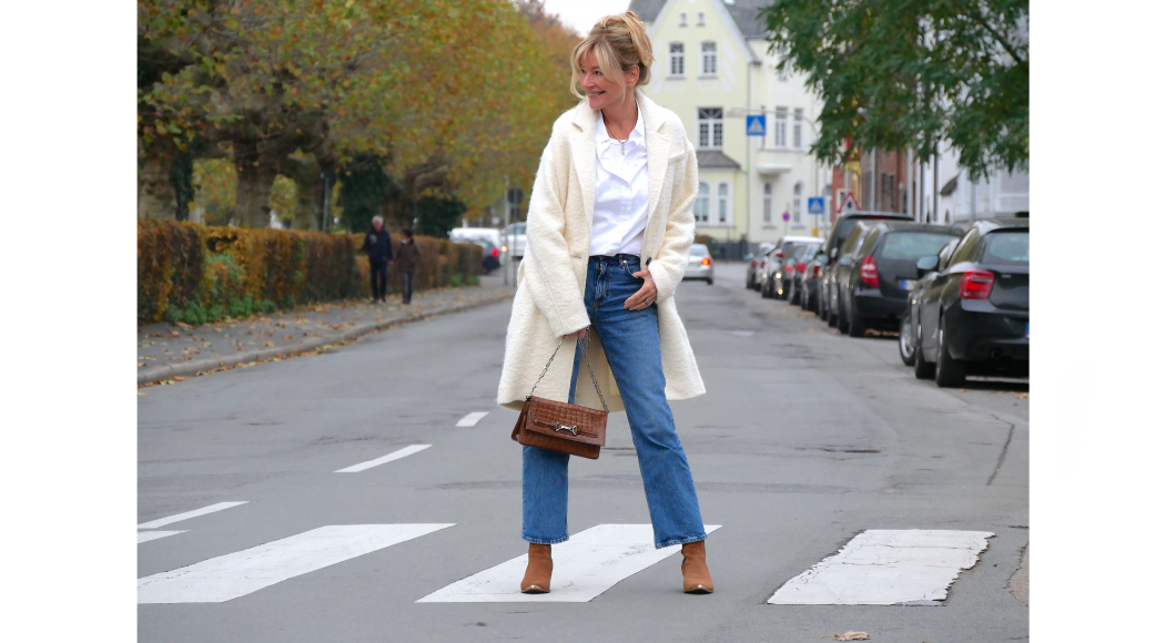 charismalook-lieblingsjeans-beitragsbild-mode-denim-mantel-blond