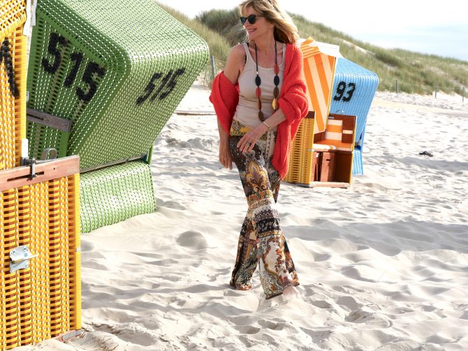 charismalook-mode-lieblinge-strand-meer-bohostyle-shopping-styling-blond