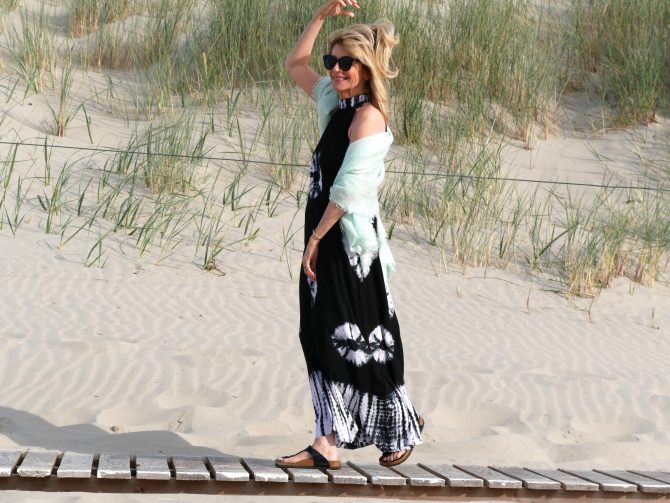 charismalook-mode-lieblinge-styling-shopping-batik-schwarz-blond