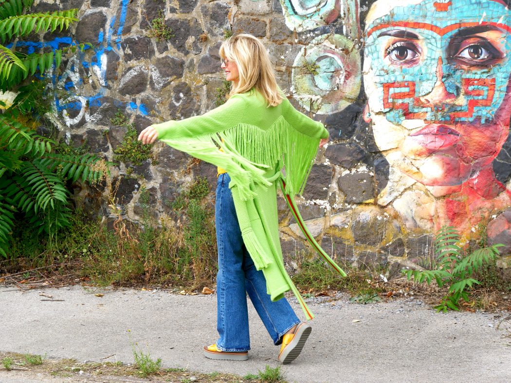 charismalook-herbsttipp-grün-mode-styling-trend-neon