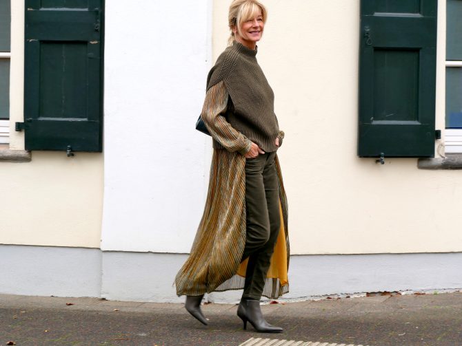 charismalook-pullunder-outfit-inspiration-shopping-karin-rocke