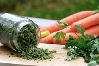 charismlook-kräutersalz-essen-inspiration-selbermachen-kochen