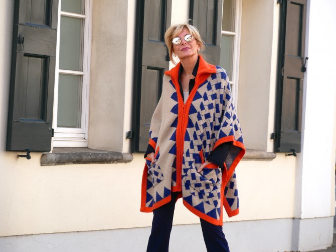 charismalook-mantel-trend-poncho-farbe-looks-trend-shoppping