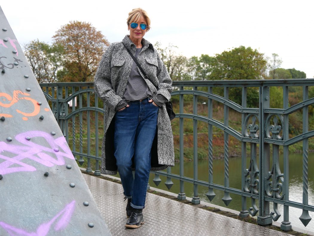 charismalook-mantel-trend-outfit-shopping-shacket-winter