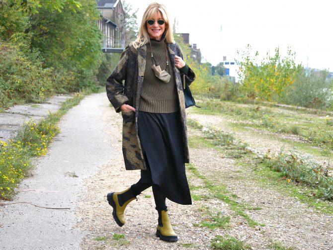 charismalook-wrap-kleid-schwarz-4looks-inspiration-shop-online-mode