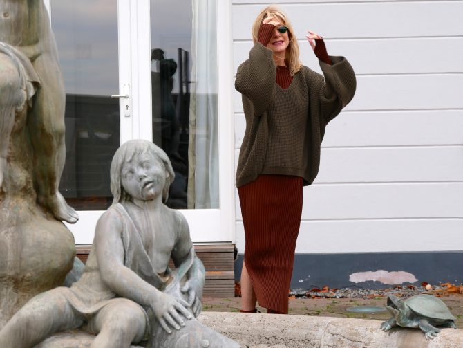 strickkleid-pullover-mode-fashion-inspiration-braun-grün-shopping