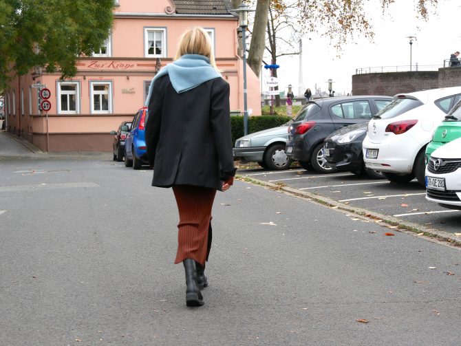 charismalook-strickkleid-fashion-mode-inspiration-shopping-mode-looks