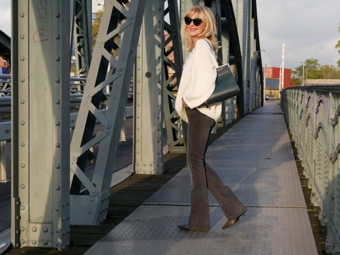 charismalook-lieblingsjeans-grau-stretch-denim-online