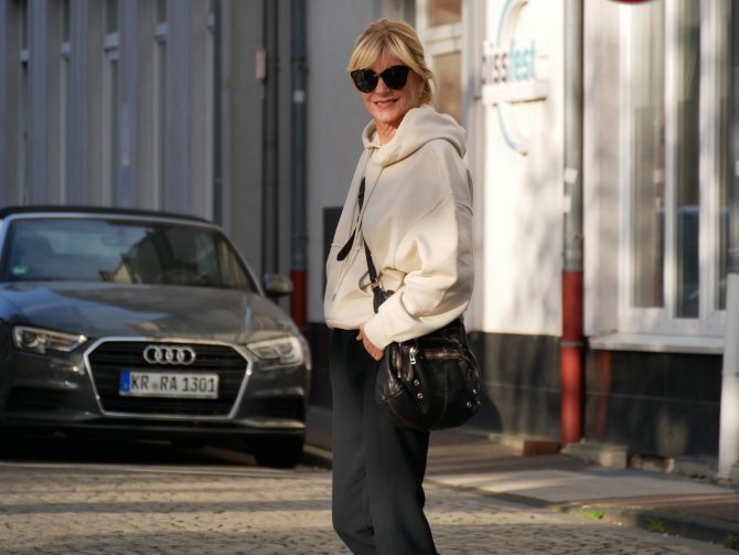 charismalook-camel-kuschelfarbe-mode-look-online