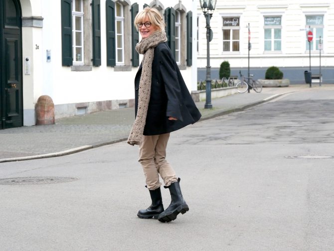 charismalook-style-and-suit-mode-online-shopping-camel-black