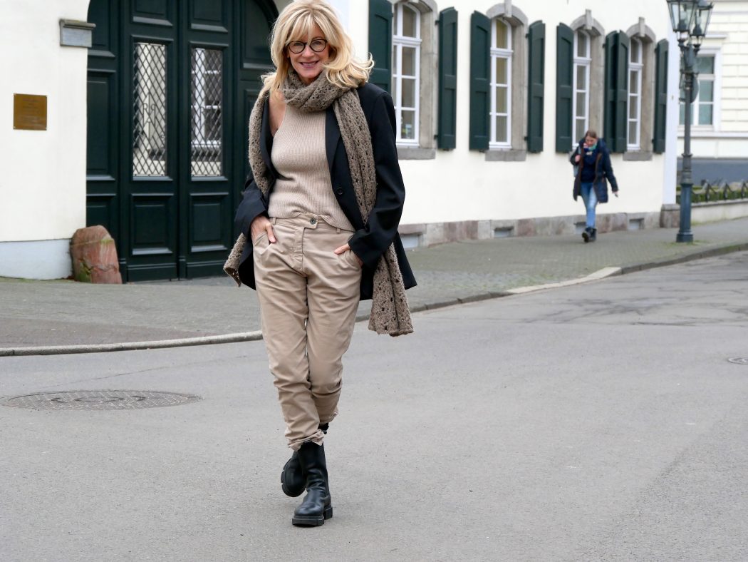 charismalook-style-and-suit-mode-shopping-online-camel-black-look