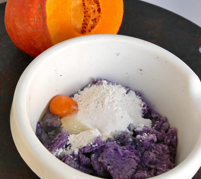 charismalook-gnocchi-kochen-genießen-rezepte-blaue-nudeln