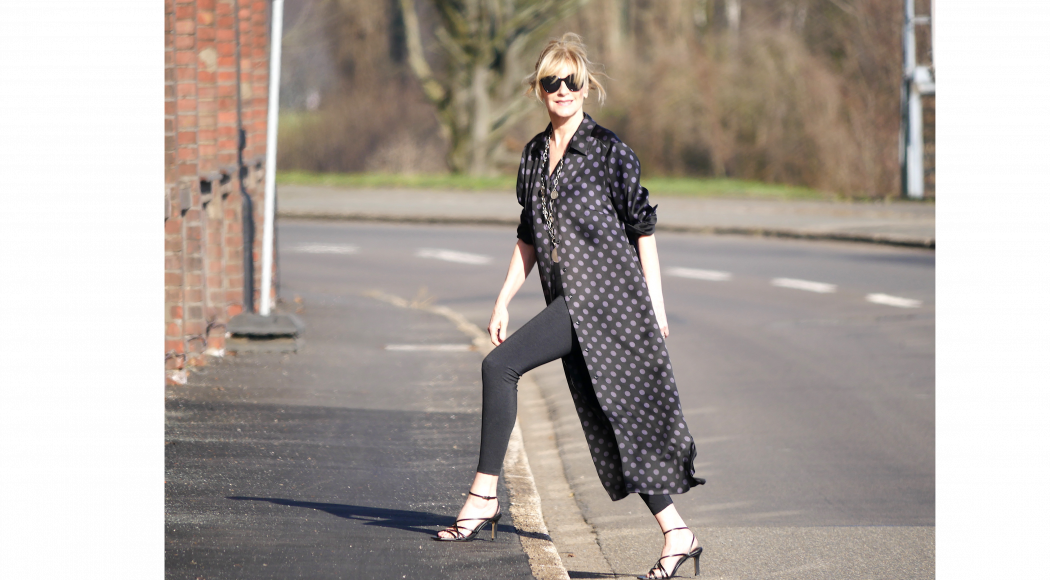 charismalook-leggings-mode-outfit-inspiration-shopping-online