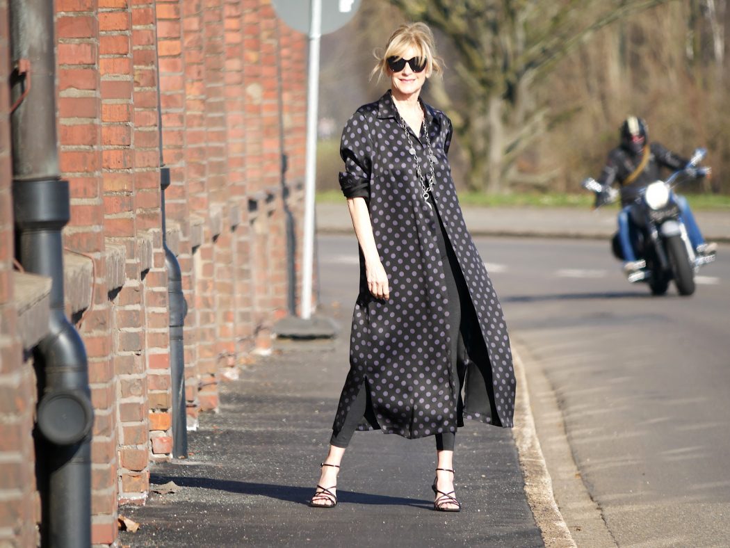 charismalook-leggings-mode-trend-shopping-outfit-inspiration