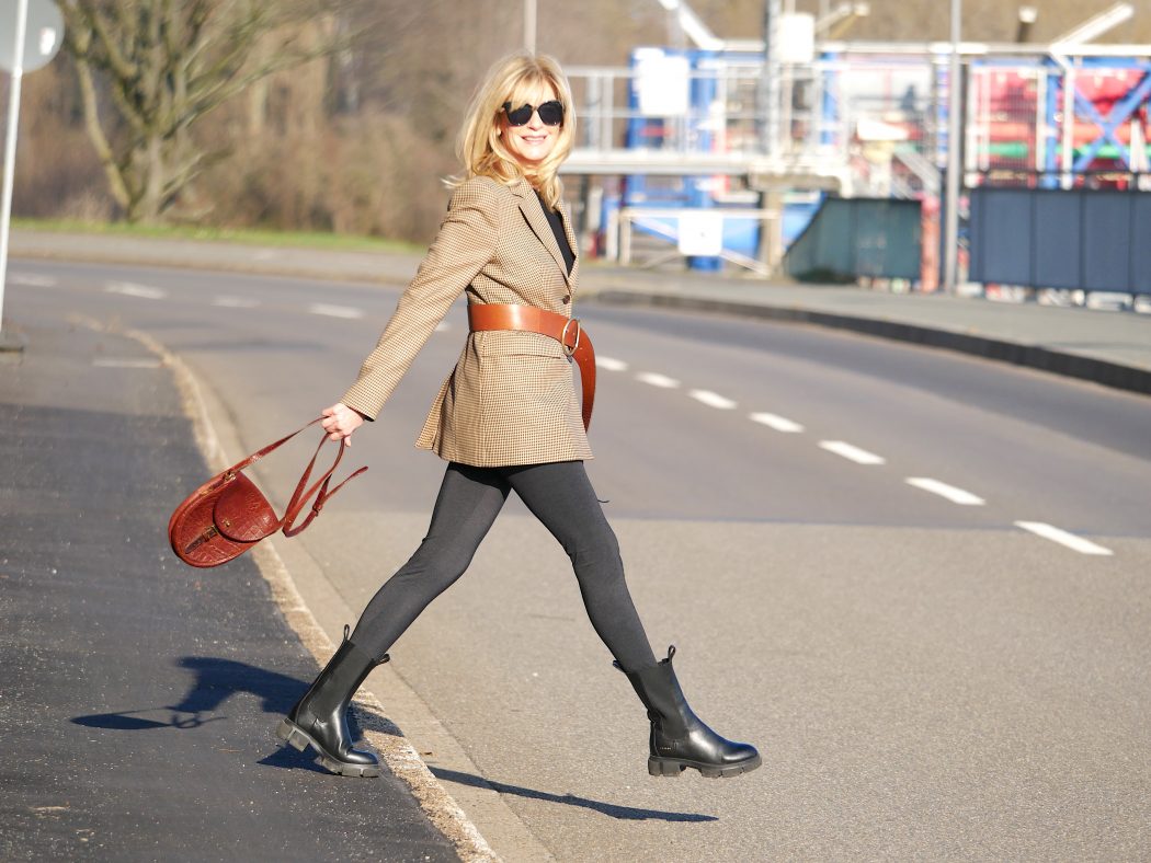 charismalook-leggings-mode-trend-outfit-inspiration-shopping