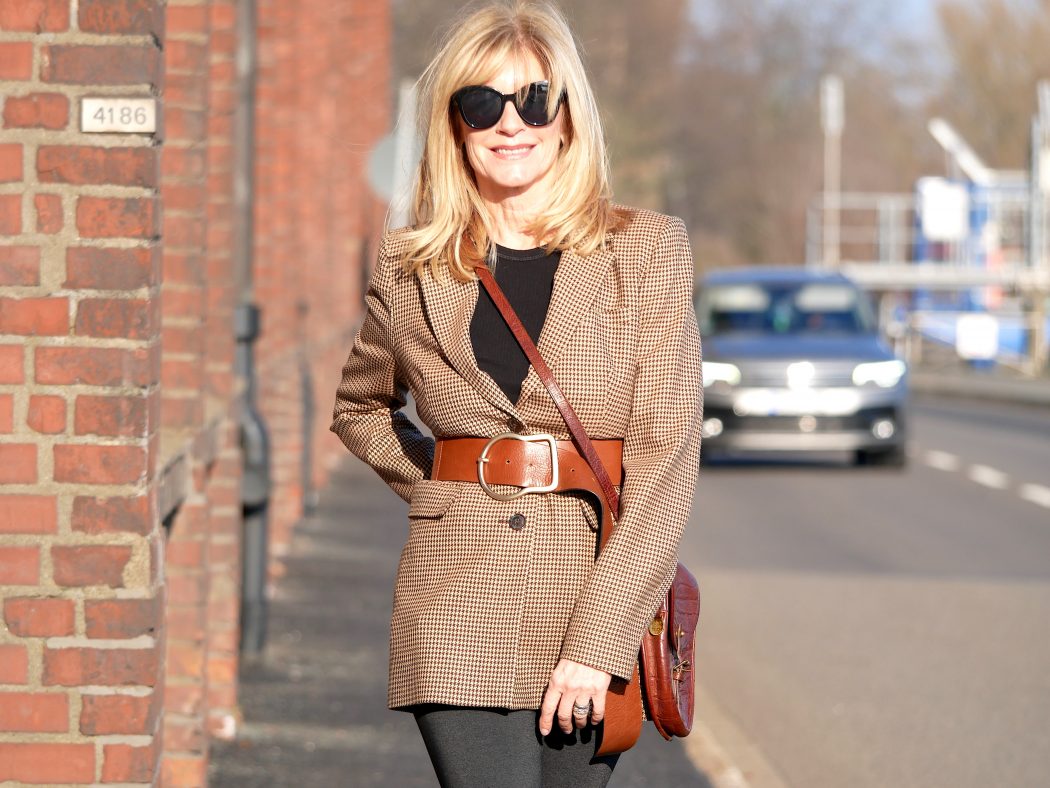 charismalook-leggings-mode-outfit-trend-inspiration-shopping