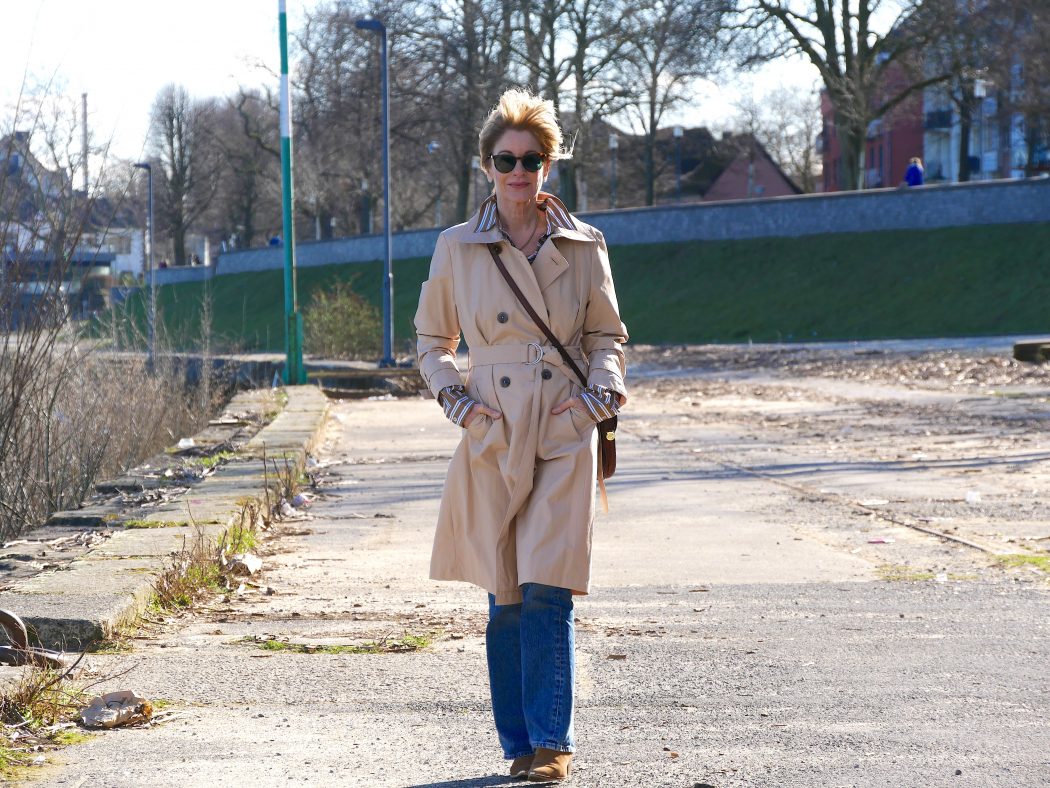 charismalook-trench-kurzmantel-mode-online-shopping-outfit-inspiration