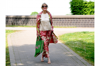 charismalook-pyjama-look-mode-beauty-print-outfit