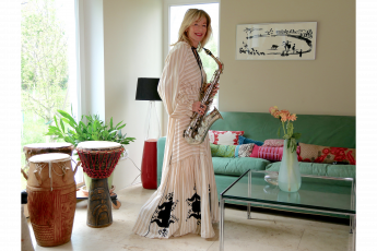 charismalook-maxikleid-mode-sommer-trend-outfit-online