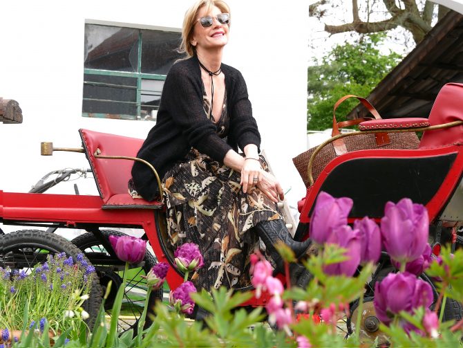 charismalook-maxikleid-sommer-sommer2021-sommerkleider-kleider-trend-shopping-online-sommerlooks