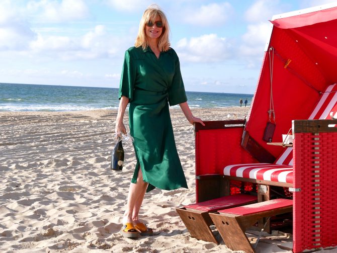 charismalook-dating-kleider-mode-online-sosue-grün-wrap-wickelkleid