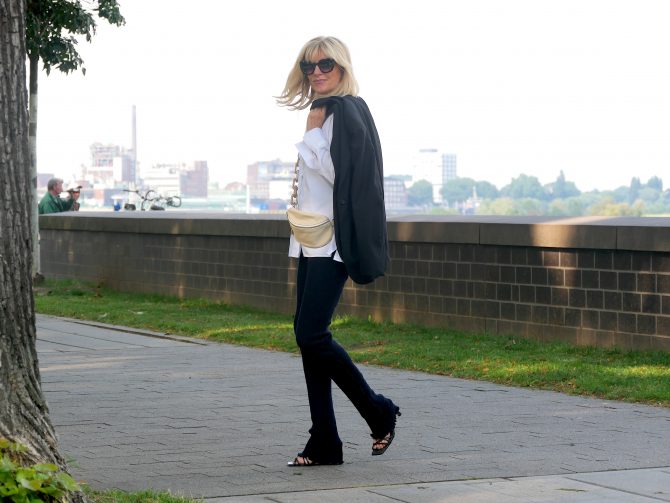 charsimalook-schwarz-shopping-mode-online-beauty-leggings-outfit