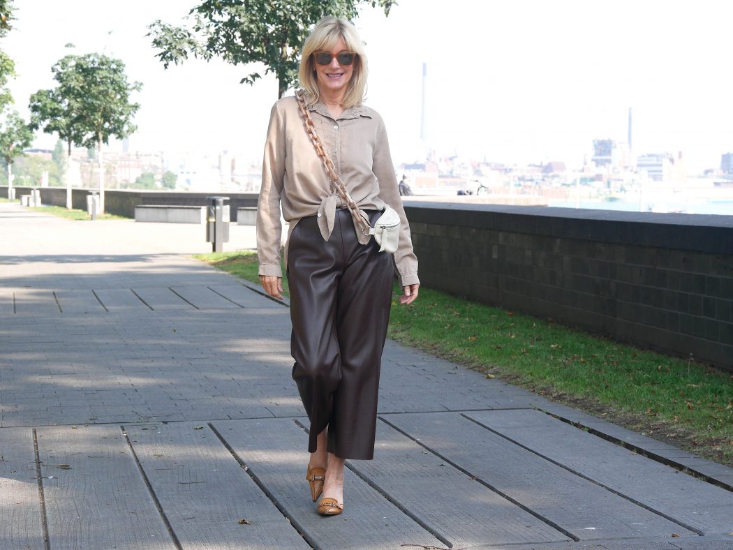 charismalook-culotte-mode-online-shopping-outfit-seide