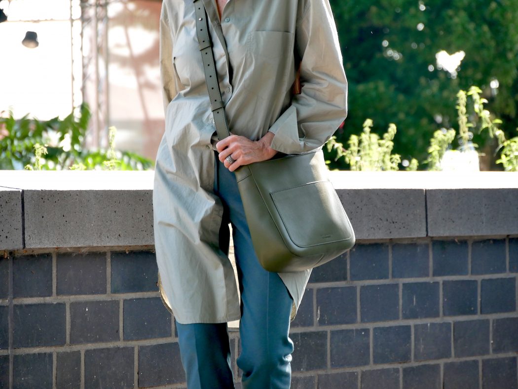 charismalook-salbei-mode-tasche-tiefenbacher-mode-online-shopping