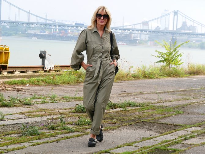 charismalook-salbei-mode-outfit-overall-sosue-shopping