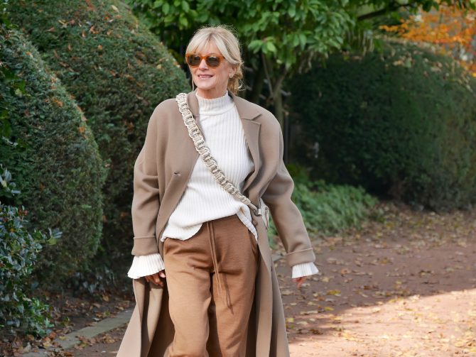 charismalook-jacke-mantel-look-mode-online-shopping-strick-camel