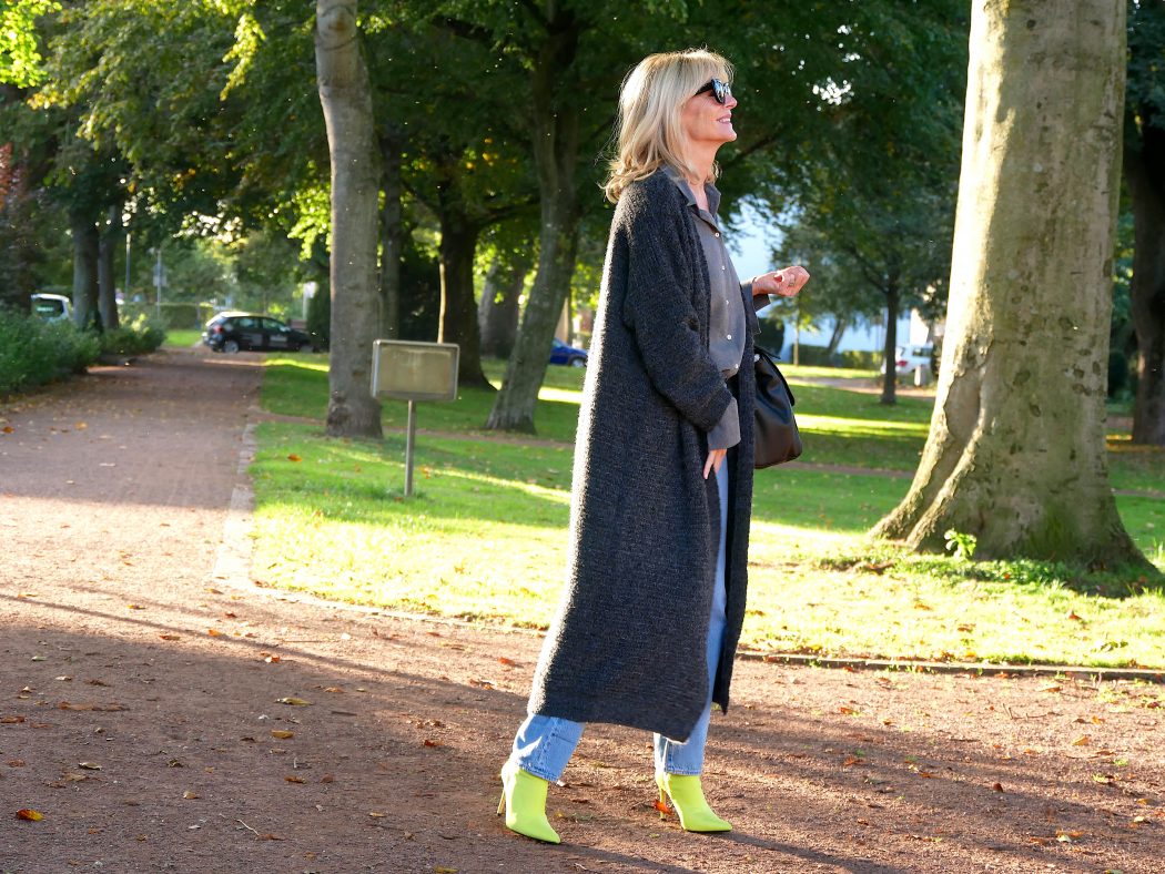 charismalook-maxi-cardigan-mode-shopping-look-outfit-allgrey