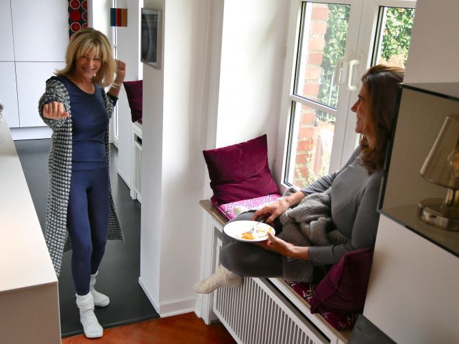 charismalook-wäsche-mode-beauty-blau-shopping-online-cashmere-seide