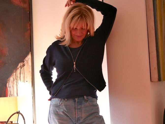 charismalook-wäsche-mode-shopping-look-online-styling-outfit-blau