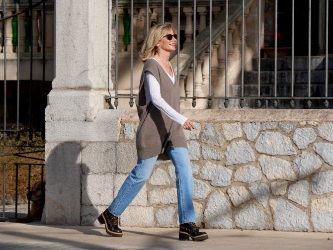 charismalook-strick-mode-shopping-online-jeans-camel-modefarbe