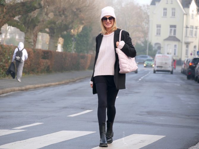 charismalook-strick-mode-beuaty-rosa-cashmere-schwarz-blazer