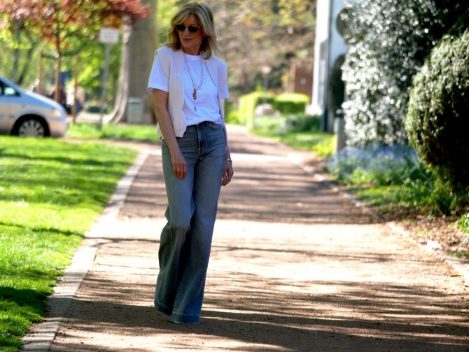 charismalook-strick-mode-beauty-shopping-online-weste-jeans