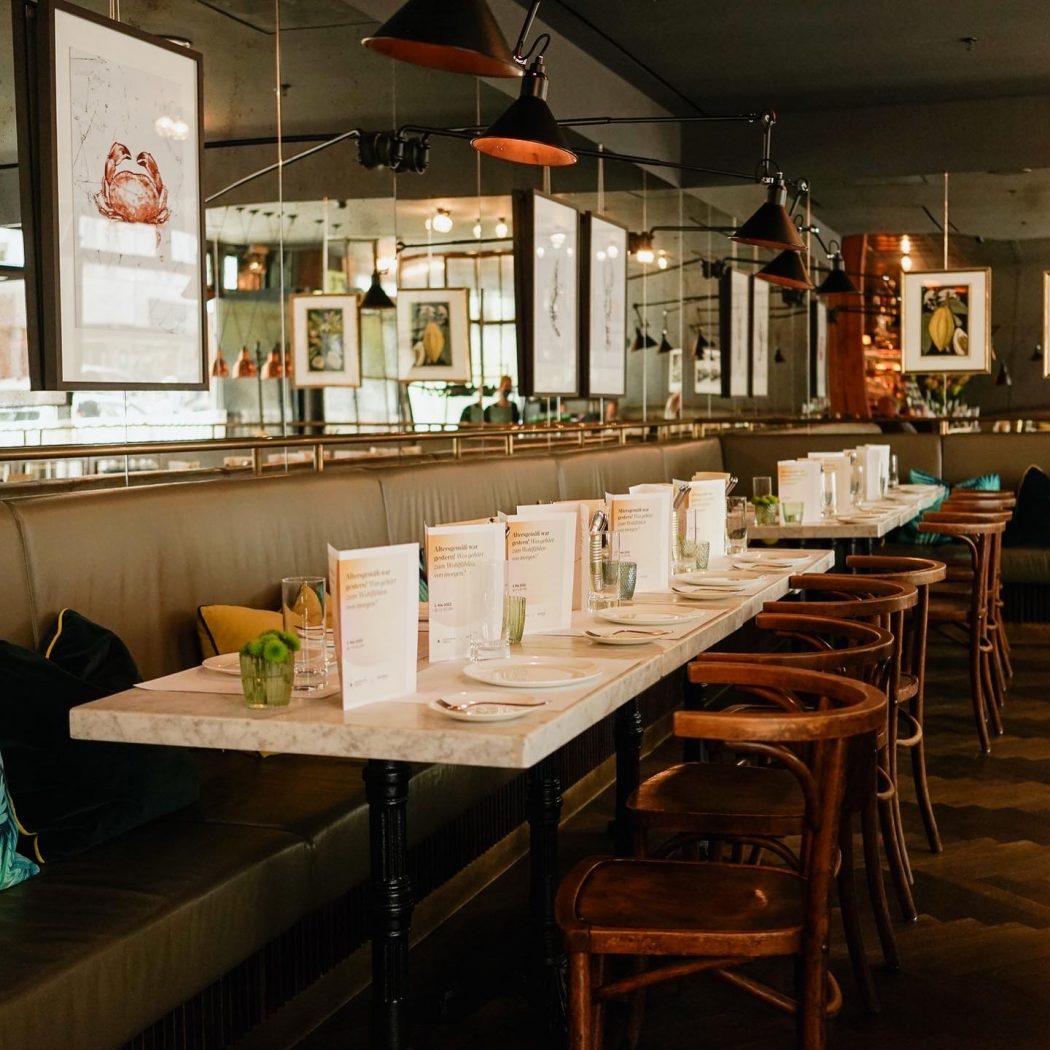charismalook-alter-brasserie-lunch-come-together-wohlfühlen