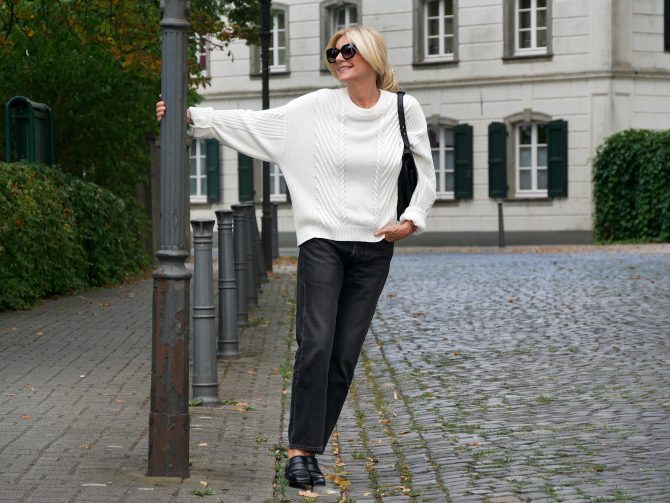 charismalook-schwarz-weiß-mode-beauty-trend-herbst-winter-shopping-online-look