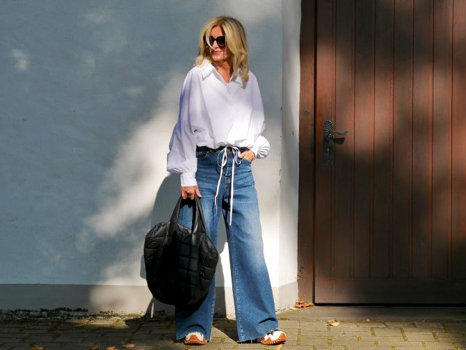 charismalook-oversized-jeans-mode-beauty-weiße-bluse-cropped