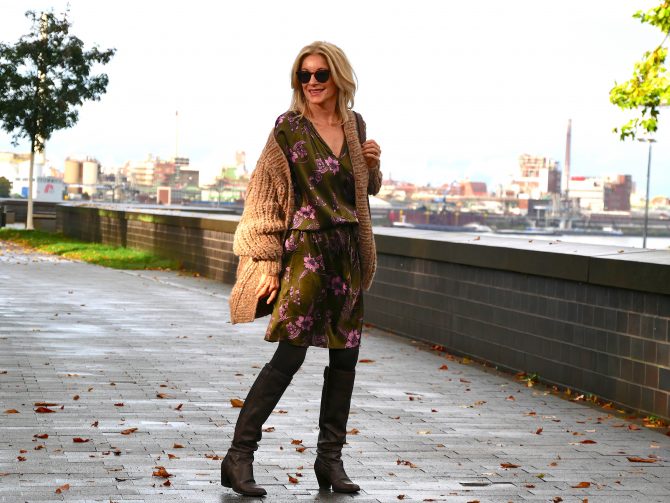 charismalook-strick-schal-mode-kleid-seide-cardigan-oversized-look-shopping-online