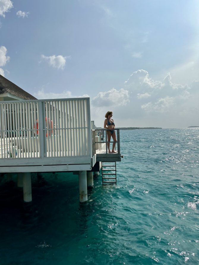 charismalook-finolhu-malediven-reisen-sommer-auszeit